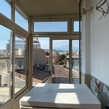 Wonderful Via Etnea Apartment Catania Bagian luar foto