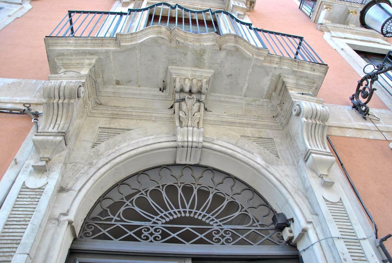 Wonderful Via Etnea Apartment Catania Bagian luar foto