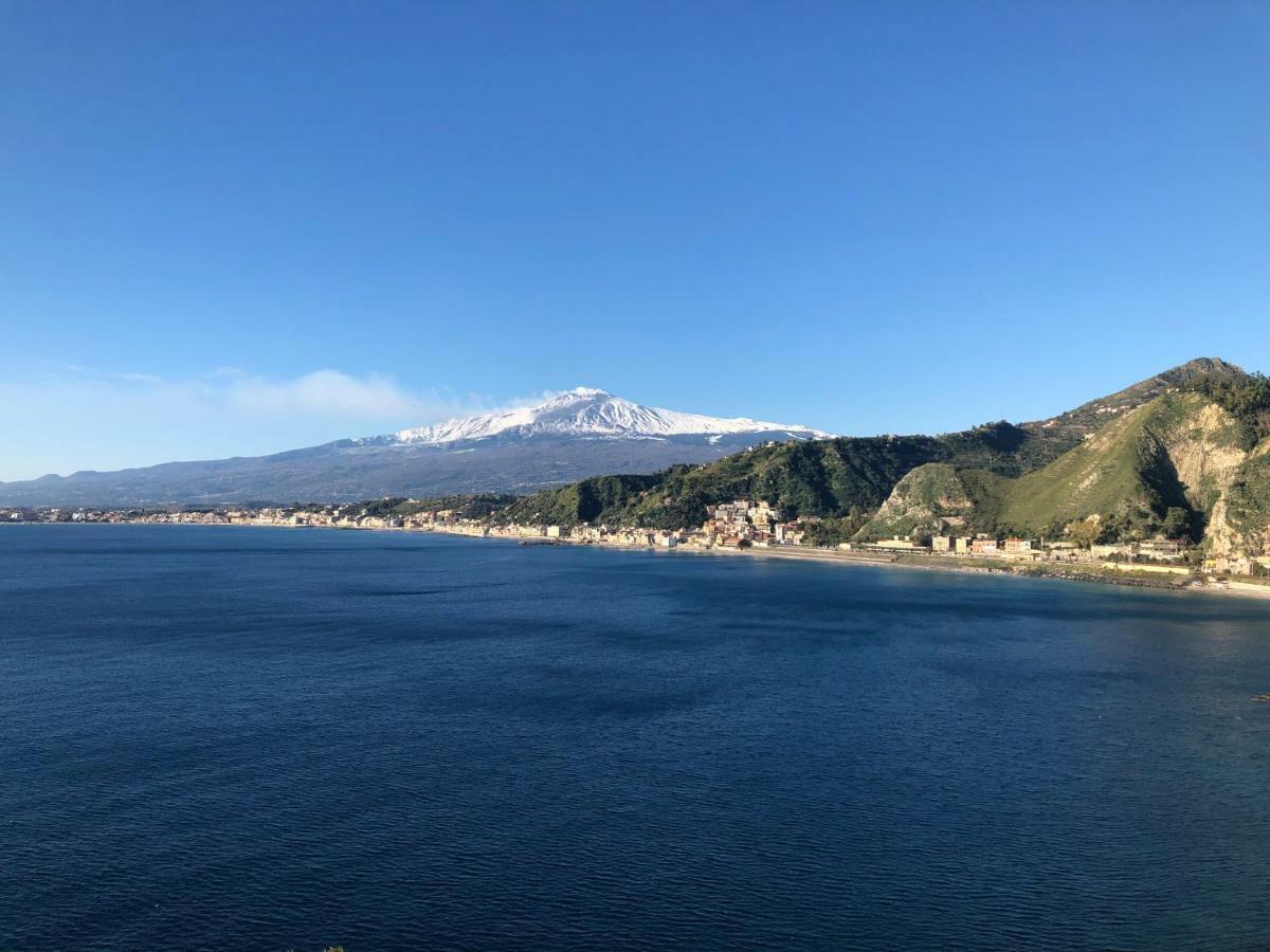 Wonderful Via Etnea Apartment Catania Bagian luar foto
